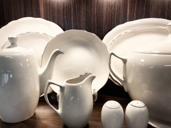 سرویس چینی ۱۰۰ پارچه فول الیزابت بن چاینا سفید ساده لب طلا